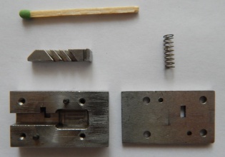 Mini lock03.jpg